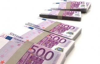 Liasses de billets de 500 EUR (Pixabay)
