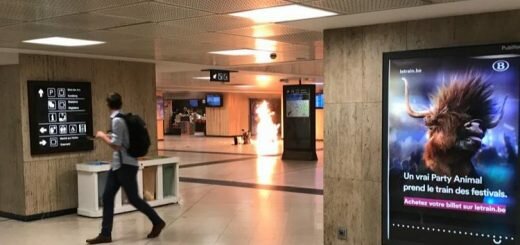 Explosion à la gare de Bruxelles-Central - Credit Remy Bonaffé via twitter